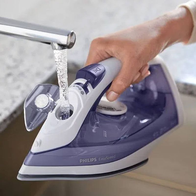Ferro-de-Passar-Easy-Speed-Plus-Walita