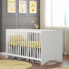 Berço com Regulagem de Altura e Suporte Mosquiteiro Gutti 68x74x133cm