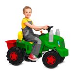 Carro-A-Pedal-Infantil-Trator-Bandeirante